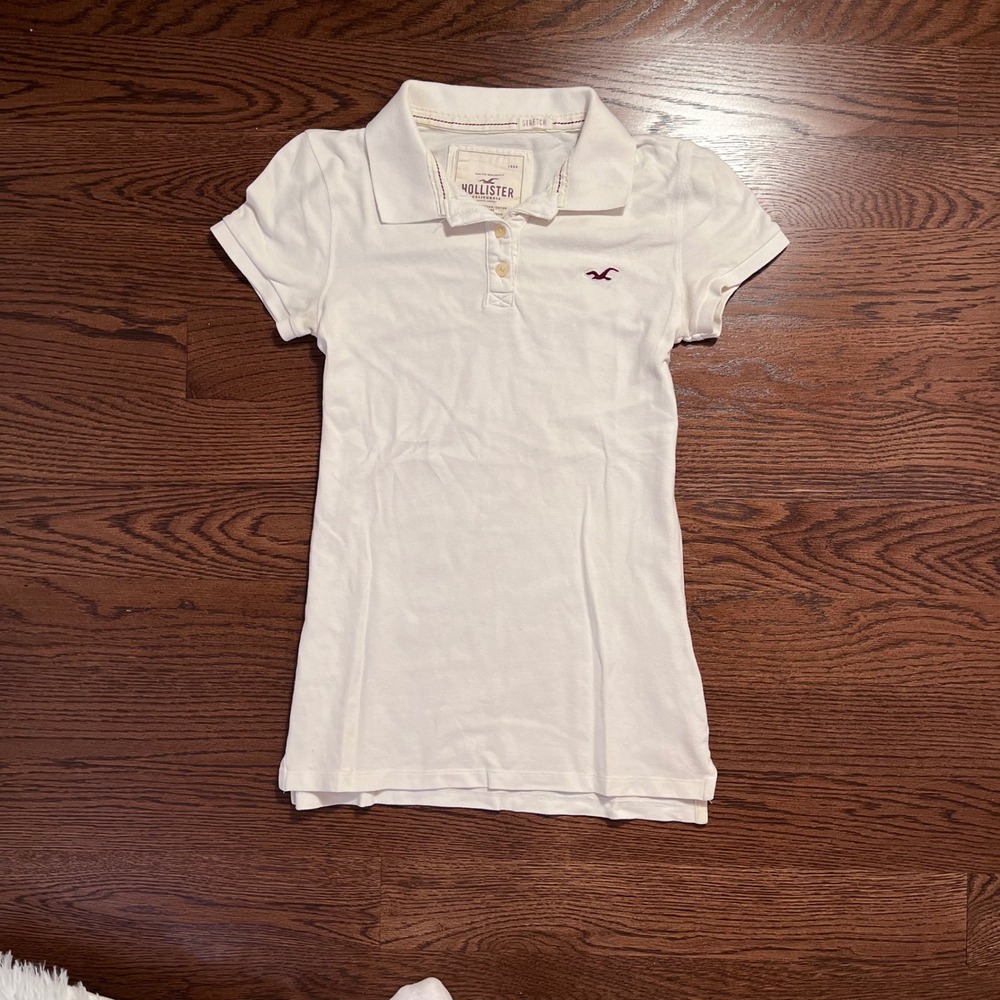 y2k vintage hollister white embroidered polo top medium